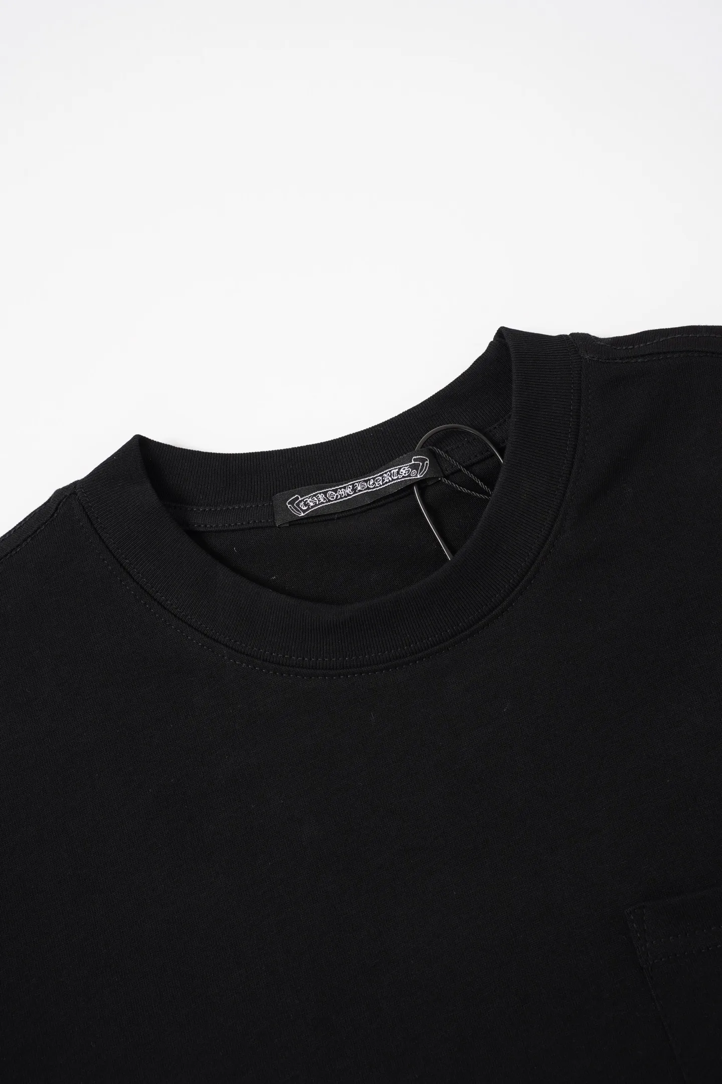 90 CH T 26 ， ， ， Same Style ， ， ， ， Same Style。 ：Black White Size：S M L XL